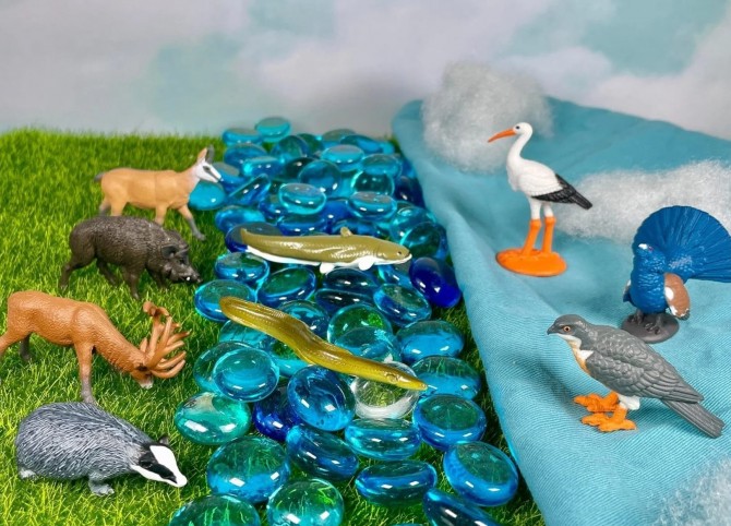 Małe figurki zwierzątka Safari